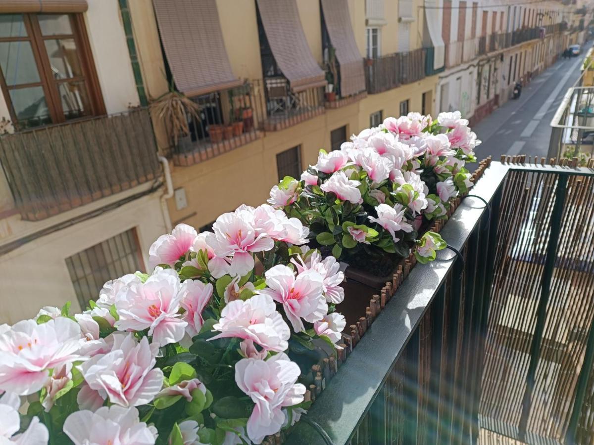 New! Luxury City Center & 2 Balconies マラガ エクステリア 写真